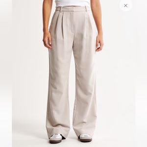 Curve Love A&F Sloane Tailored Pant